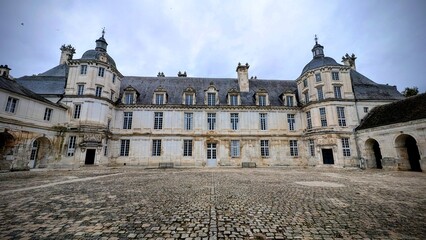 Fototapeta premium TANLAY (Yonne)