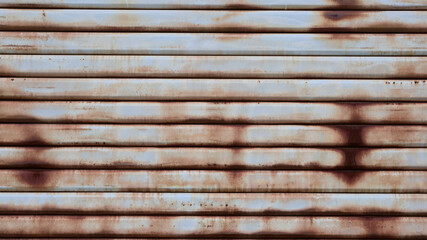 シャッターガレージ