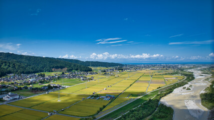 9月になった富山県の黒部川流域周辺の風景