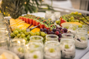 Foodfotografie auf einem Kreuzfahrtschiff am See – Grill & Chill sowie Brunch Event mit vielfältigen Speisen, Drinks und sommerlichem Ambiente in moderner Lifestyle-Atmosphäre