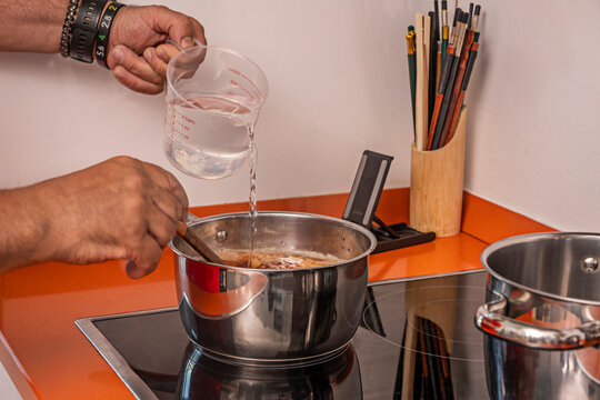 Cloud gelatin technique, where whipped egg whites are incorporated to create a characteristic fluffy and airy texture