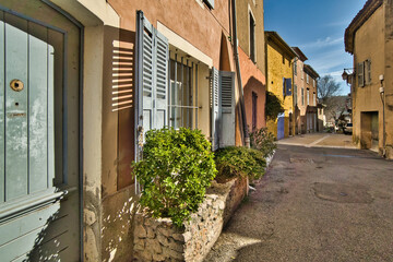 Fototapeta premium Town of Sillans-la-Cascade in Provence, France