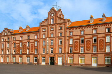 le familist&egrave;re de Guise cr&eacute;&eacute; par l'industriel Jean-Baptiste Andr&eacute; Godin