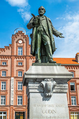 le familist&egrave;re de Guise cr&eacute;&eacute; par l'industriel Jean-Baptiste Andr&eacute; Godin