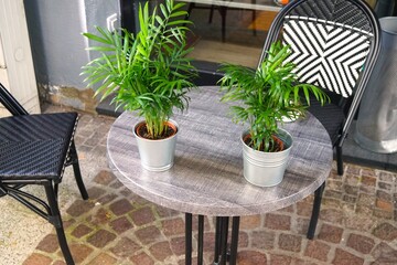 table and chairs