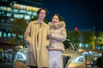 車　カップル　ドライブ