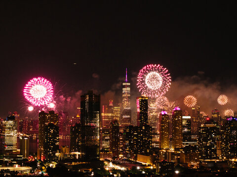 Fireworks Illuminate NYC Skyline During Nighttime Celebration