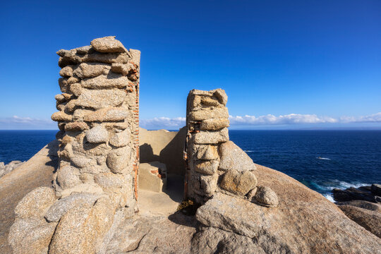 Antica vedetta di Capo Testa, Santa Teresa di Gallura, provincia di Sassari, Sardegna, Italia, Europa.