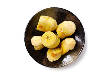 Artichoke hearts preserved in brine