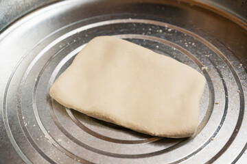 手打ちうどん　生地作り