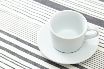空のコーヒーカップ