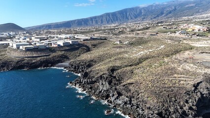 survol de la ville de Candelaria sur l'île de Tenerife, canaries