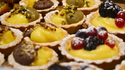 Mini Tarts with Vanilla Cream and Fresh Berries  – Dessert Pastry