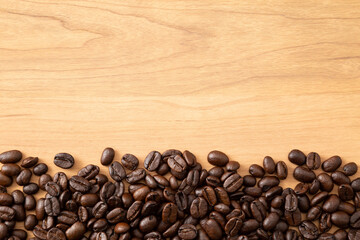 コーヒー豆　木目背景
