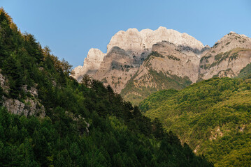 Fototapeta premium Scenic Mountain View of Theth Valley in Summer
