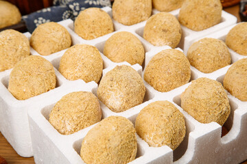 Traditional Chinese Loose Eggs in Packaging - Sichuan Henan Regional Cuisine Delicacy