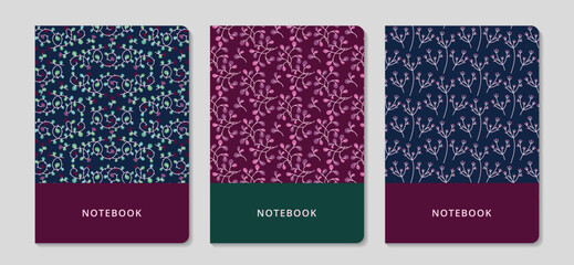 Notebook cover set with elegant autumn floral seamless pattern in trendy colors. Background with leaves and berries. Ideal for stationery, planners, school supplies, branding. Flat vector illustration