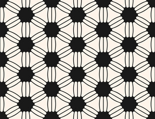 Elegant black and white vector seamless pattern. Abstract floral geometric texture. Monochrome ornament background with flower silhouettes, lines, hexagonal grid, lattice. Luxury repeating design