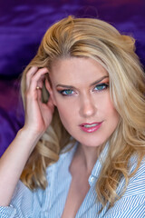 Obraz premium Enchanting Anticipation: A Night of Romance and Elegance Awaits