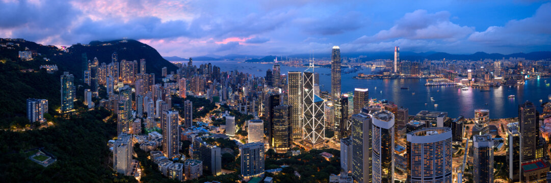 Central and Admirality Hong Kong Sunset