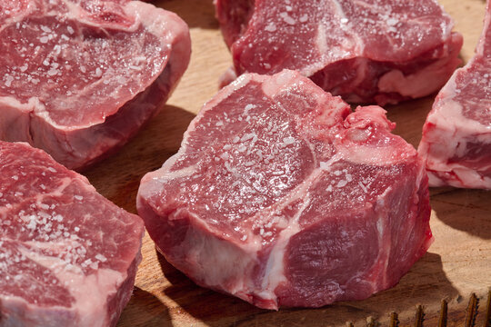 Raw Lamb Chops 