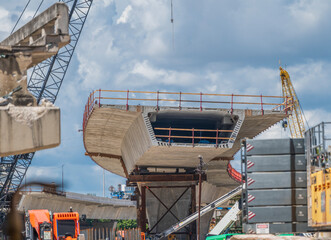 asi se construyen las autopistas de miami