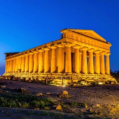 Obraz premium Ancient temple at twilight