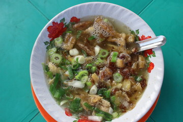 bowl of soto tauto