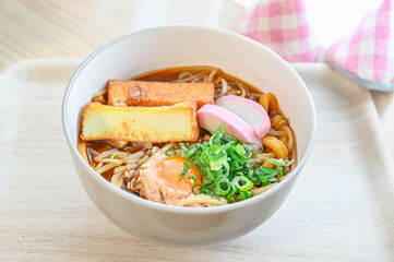 味噌煮込みうどん