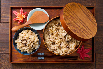 きのこご飯｜しめじ・椎茸・舞茸・えのきの炊き込みご飯