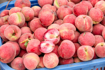 Fresh Blood Peaches with Red Flesh in Market Crate - Hubei Local Fruit Display