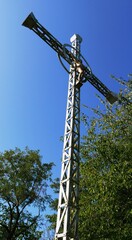 Croix du Bayle assemblée avec des sémaphores en fer forgé par Mr Rondeau dans les Ardennes....