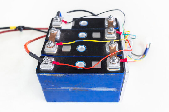 50Ah Lithium phosphate battery 4 cells connected in series makes a 12 voltage with BMS wiring.
