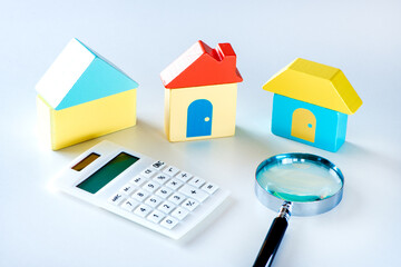 カラフルな積み木の家 不動産取引イメージ
