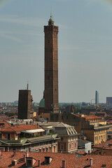 Obraz premium View of the old town of Bologna from the Clock Tower.