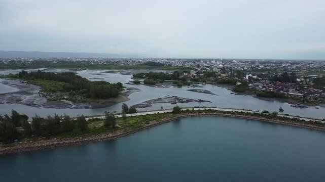 sea ​​view at ulelheeu harbor, banda aceh