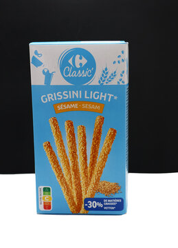 paquet de grisini pour l ap&eacute;ro de Carrefour