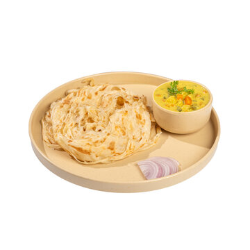 Kerala Parotta with Vegetable Kurma in a Plate on a Transparent PNG Background 