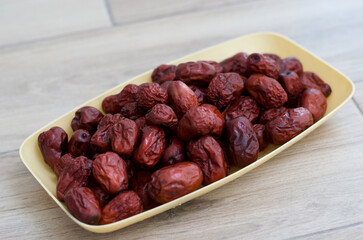 dried unabi dates