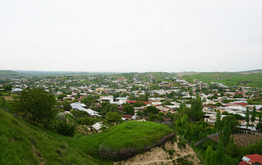 Obraz premium You can see densely packed houses below.