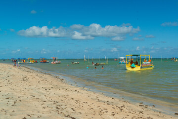 Obraz premium Tour Boats and Bathers, Praia do Marceneiro, São Miguel dos Milagres, Alagoas, Brazil
