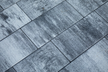 Szara kostka brukowa Brukarz / Gray paving stones © mydayphoto