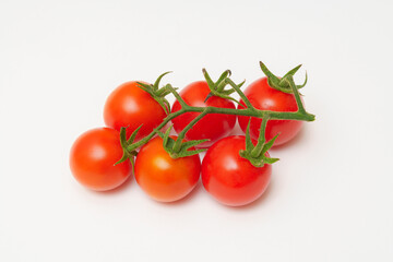 クローズアップで撮影したミニトマトの房