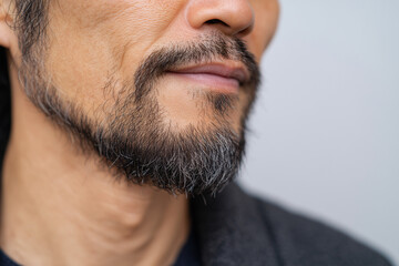 Fototapeta premium 髭を生やした日本人の男性