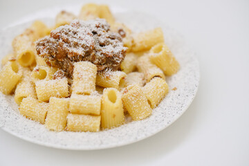 Bolognese beef onion pasta with cheese 1