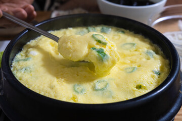 Korean cuisine of the steamed egg
