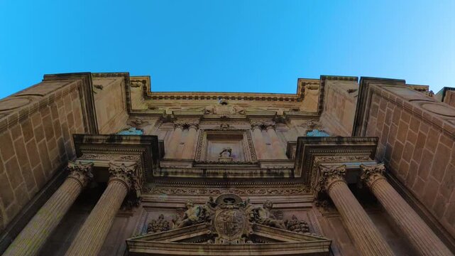 La Catedral de la Encarnaci&oacute;n de Almer&iacute;a es una catedral cat&oacute;lica romana de la ciudad, sede de la Di&oacute;cesis de Almer&iacute;a. Magn&iacute;fico ejemplo de arquitectura g&oacute;tica