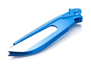 Fototapeta premium Blue surgical blade on white background