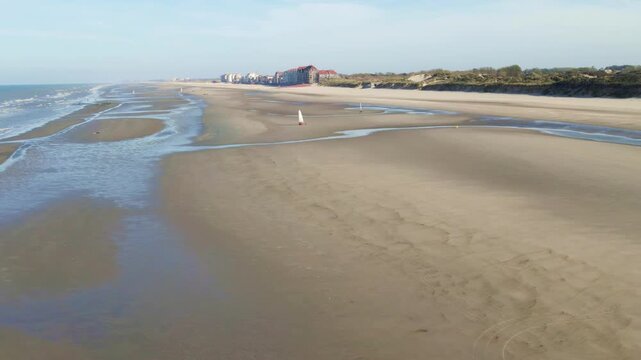 La plage de Zuydcoote (France)