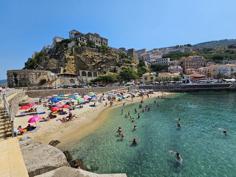 Pizzo Calabro Kalabrien Panorama Strand Altstadt